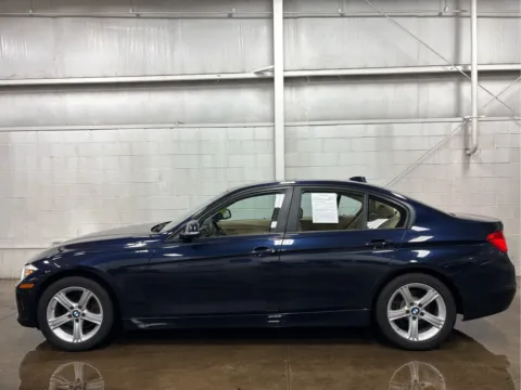 More photos of 2013 BMW 3 Series 328i xDrive at Wilmington Auto Center Chrysler Dodge Jeep RAM, OH