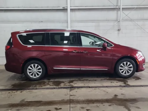 Photos of 2018 Chrysler Pacifica Touring L Plus for sale in Wilmington, OH at Wilmington Auto Center Chrysler Dodge Jeep RAM