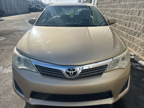 More photos of 2012 Toyota Camry L at Wilmington Auto Center Chrysler Dodge Jeep RAM, OH