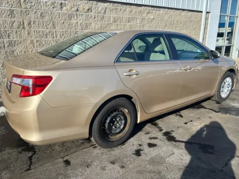 More photos of 2012 Toyota Camry L at Wilmington Auto Center Chrysler Dodge Jeep RAM, OH