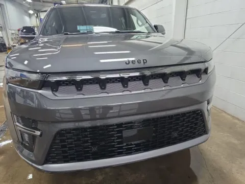 More photos of 2026 Jeep Grand Wagoneer Limited Altitude at Wilmington Auto Center Chrysler Dodge Jeep RAM, OH