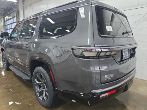 More photos of 2026 Jeep Grand Wagoneer Limited Altitude at Wilmington Auto Center Chrysler Dodge Jeep RAM, OH