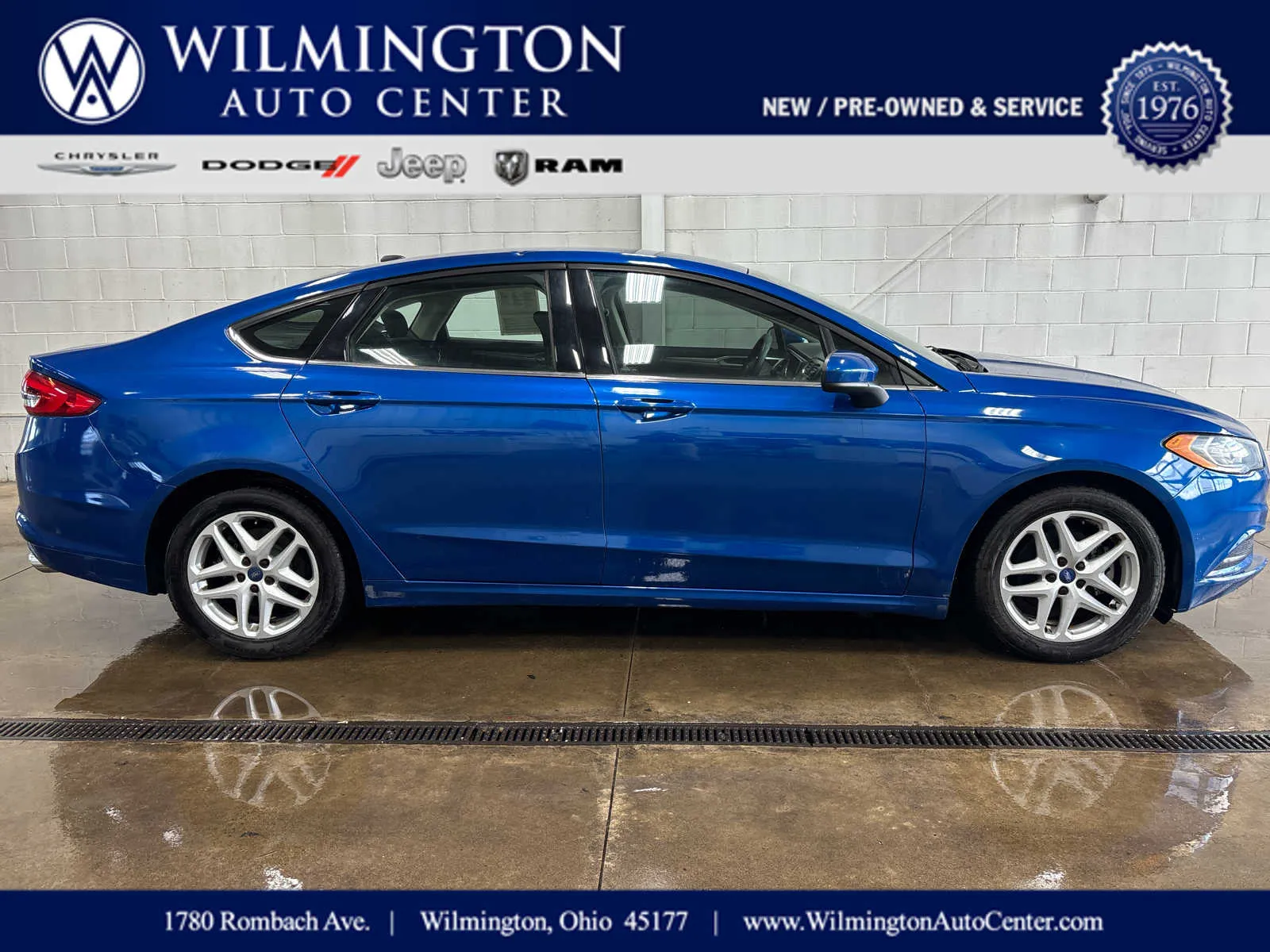 Blue 2017 Ford Fusion SE for sale in Wilmington, OH