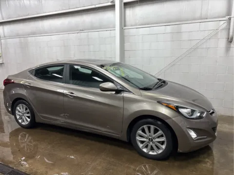 Photos of 2015 Hyundai Elantra SE for sale in Wilmington, OH at Wilmington Auto Center Chrysler Dodge Jeep RAM
