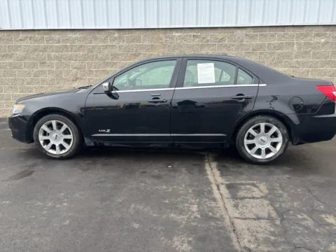 More photos of 2008 Lincoln MKZ BASE at Wilmington Auto Center Chrysler Dodge Jeep RAM, OH