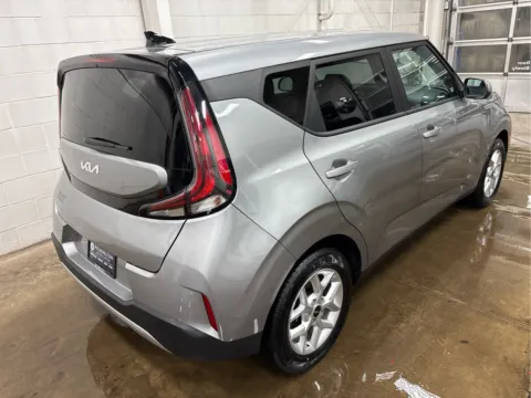 More photos of 2024 Kia Soul LX at Wilmington Auto Center Chrysler Dodge Jeep RAM, OH