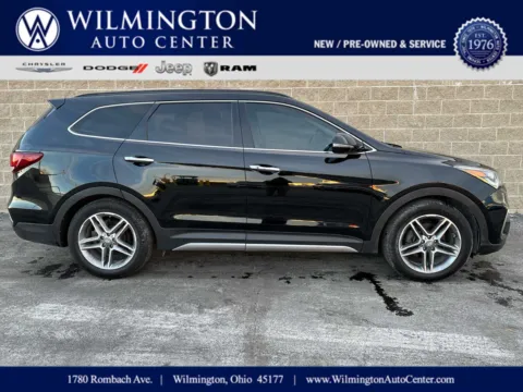 Black 2018 Hyundai Santa Fe Limited Ultimate for sale in Wilmington, OH