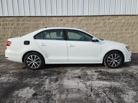 Photos of 2017 Volkswagen Jetta 1.4T SE for sale in Wilmington, OH at Wilmington Auto Center Chrysler Dodge Jeep RAM