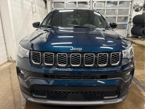 More photos of 2026 Jeep Compass Latitude Altitude at Wilmington Auto Center Chrysler Dodge Jeep RAM, OH