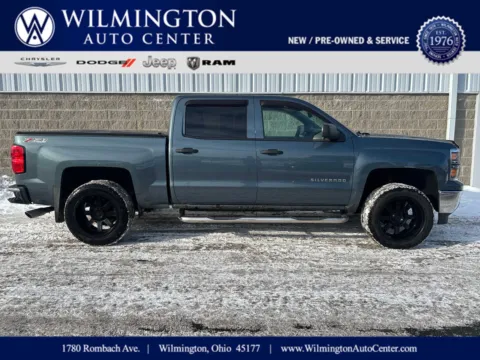Gray 2014 Chevrolet Silverado 1500 LT for sale in Wilmington, OH