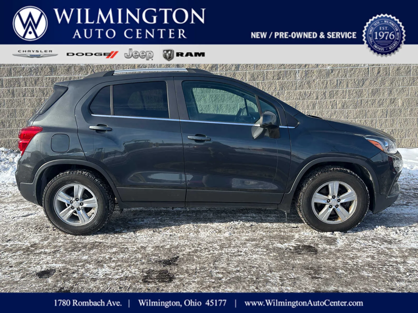 Gray 2018 Chevrolet Trax LT for sale in Wilmington, OH