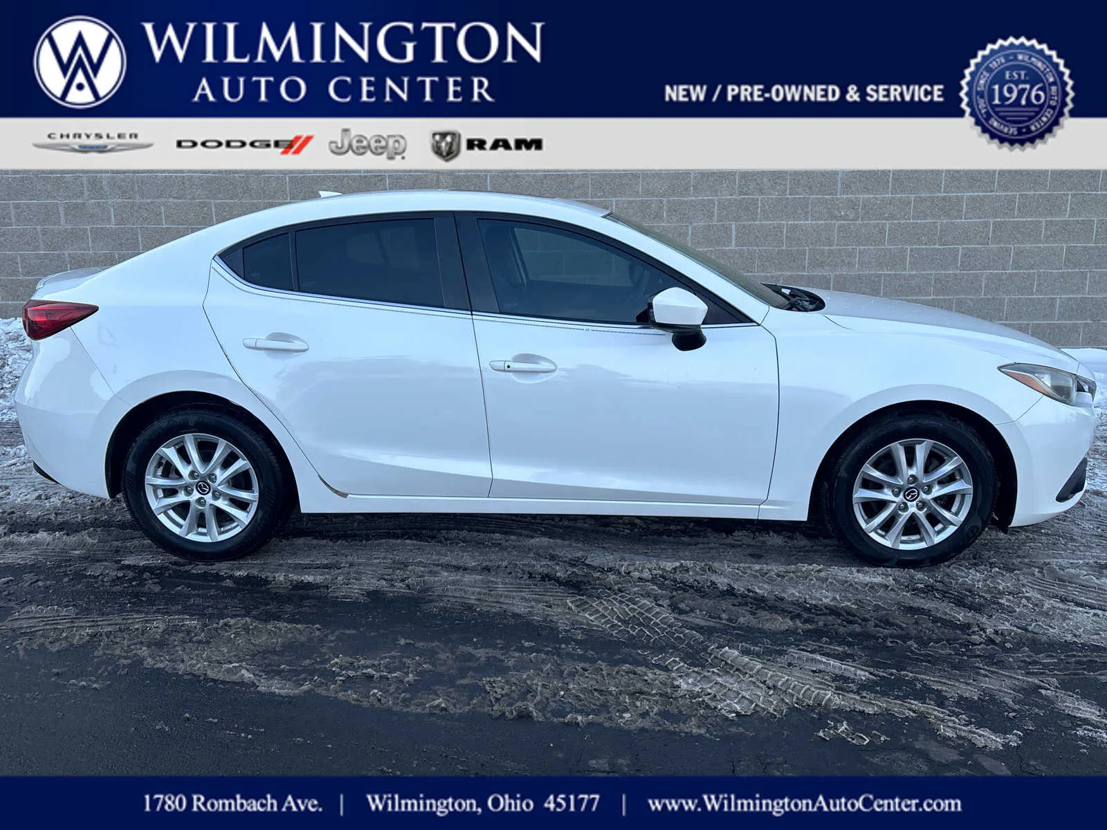 White 2016 Mazda MAZDA3 i Grand Touring for sale in Wilmington, OH