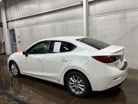 More photos of 2016 Mazda MAZDA3 i Grand Touring at Wilmington Auto Center Chrysler Dodge Jeep RAM, OH