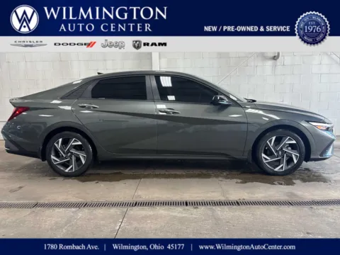 Gray 2025 Hyundai Elantra SEL Sport for sale in Wilmington, OH