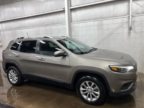 Photos of 2019 Jeep Cherokee Latitude for sale in Wilmington, OH at Wilmington Auto Center Chrysler Dodge Jeep RAM