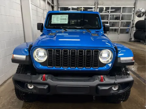 More photos of 2026 Jeep Gladiator Rubicon X at Wilmington Auto Center Chrysler Dodge Jeep RAM, OH