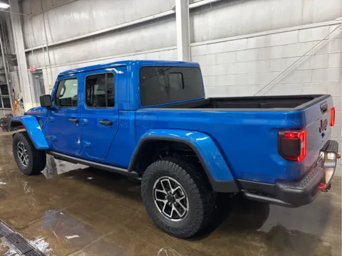 More photos of 2026 Jeep Gladiator Rubicon X at Wilmington Auto Center Chrysler Dodge Jeep RAM, OH