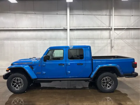 More photos of 2026 Jeep Gladiator Rubicon X at Wilmington Auto Center Chrysler Dodge Jeep RAM, OH