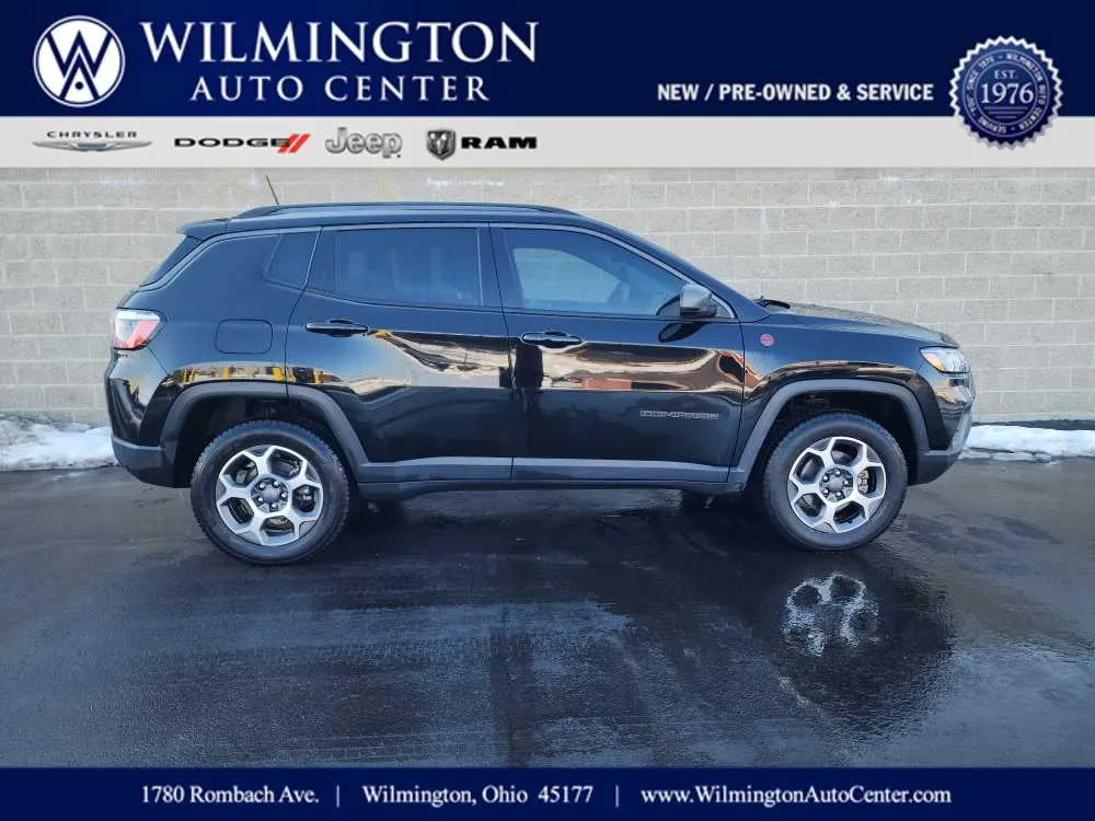 Black 2022 Jeep Compass Trailhawk for sale in Wilmington, OH