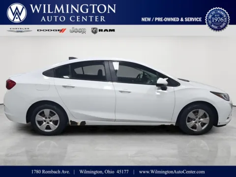 White 2017 Chevrolet Cruze LS for sale in Wilmington, OH