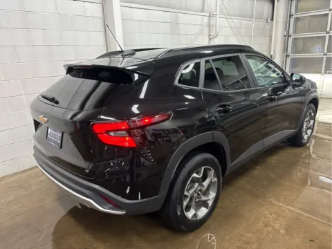 More photos of 2025 Chevrolet Trax LT at Wilmington Auto Center Chrysler Dodge Jeep RAM, OH