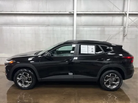 More photos of 2025 Chevrolet Trax LT at Wilmington Auto Center Chrysler Dodge Jeep RAM, OH