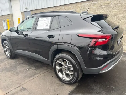 More photos of 2025 Chevrolet Trax LT at Wilmington Auto Center Chrysler Dodge Jeep RAM, OH