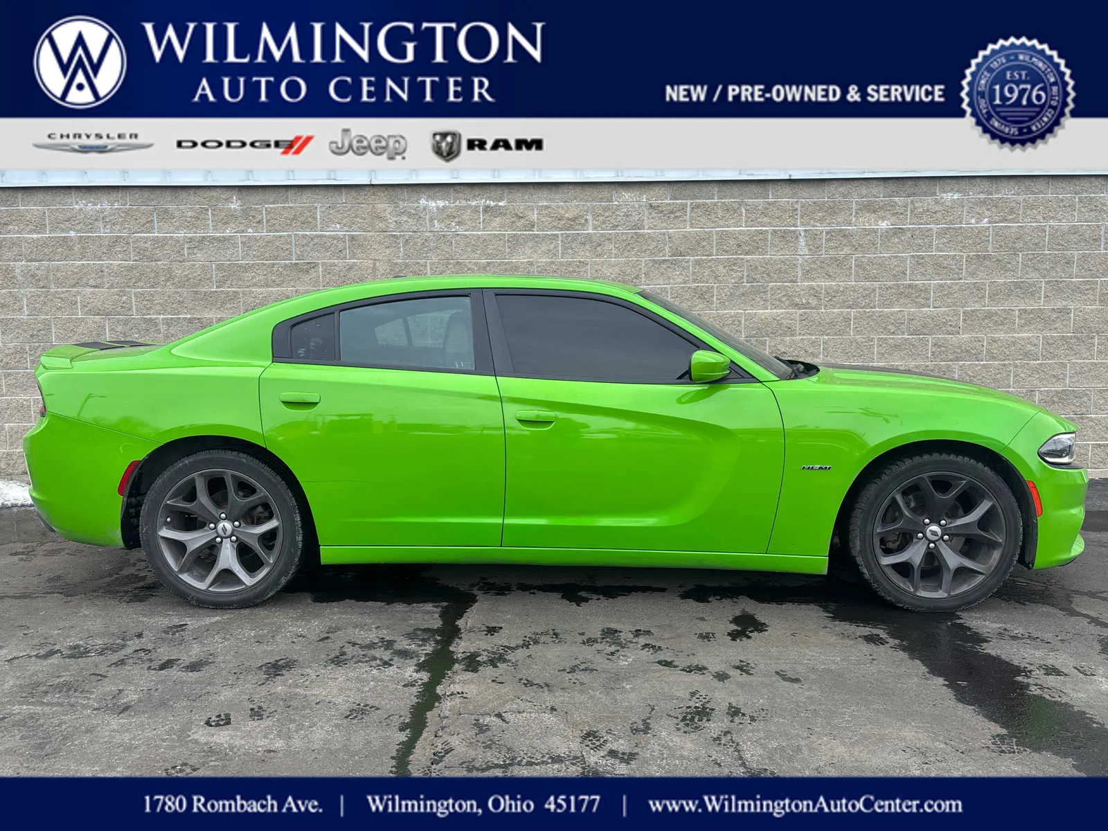 Green 2017 Dodge Charger R/T for sale in Wilmington, OH