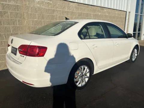 Another view of 2011 Volkswagen Jetta SE PZEV for sale in Wilmington, OH at Wilmington Auto Center Chrysler Dodge Jeep RAM