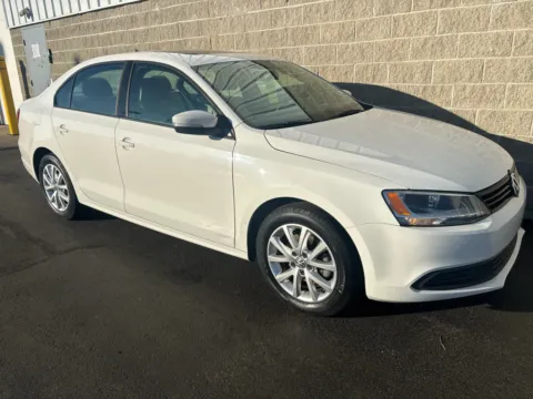 Photos of 2011 Volkswagen Jetta SE PZEV for sale in Wilmington, OH at Wilmington Auto Center Chrysler Dodge Jeep RAM