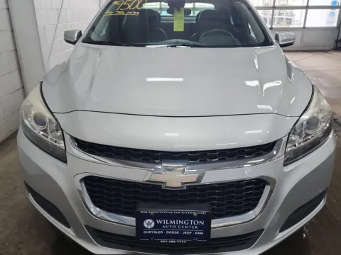 More photos of 2015 Chevrolet Malibu LT at Wilmington Auto Center Chrysler Dodge Jeep RAM, OH