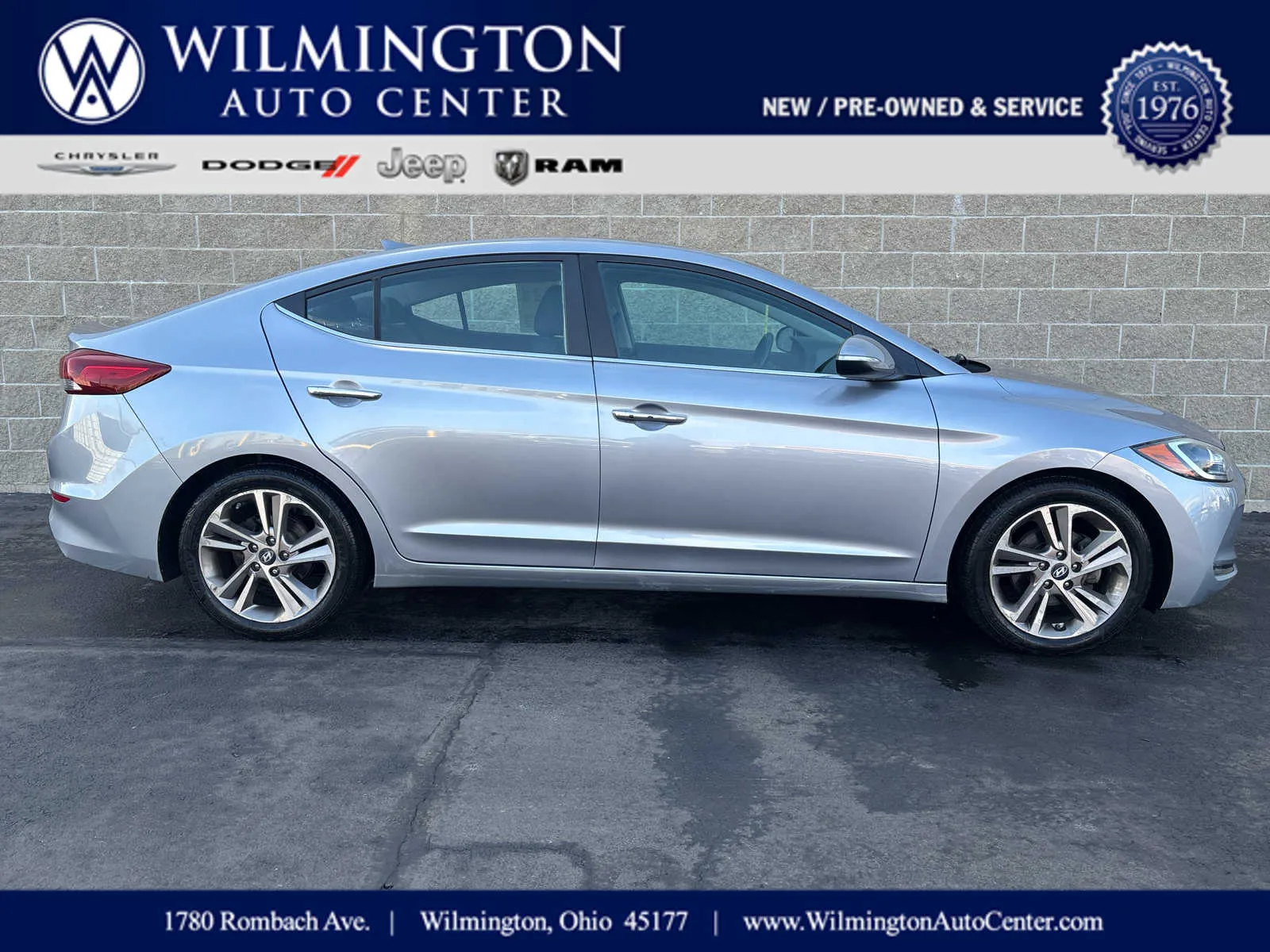 Gray 2017 Hyundai Elantra Limited for sale in Wilmington, OH