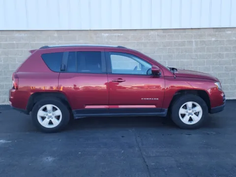 Photos of 2017 Jeep Compass Latitude for sale in Wilmington, OH at Wilmington Auto Center Chrysler Dodge Jeep RAM