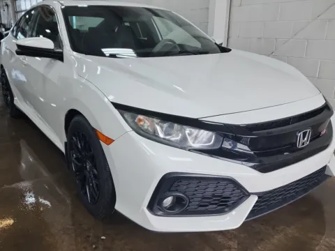 Photos of 2018 Honda Civic Si for sale in Wilmington, OH at Wilmington Auto Center Chrysler Dodge Jeep RAM