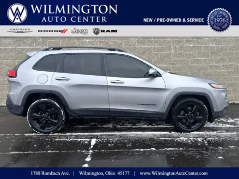 Silver 2017 Jeep Cherokee High Altitude for sale in Wilmington, OH