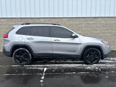 Another view of 2017 Jeep Cherokee High Altitude for sale in Wilmington, OH at Wilmington Auto Center Chrysler Dodge Jeep RAM