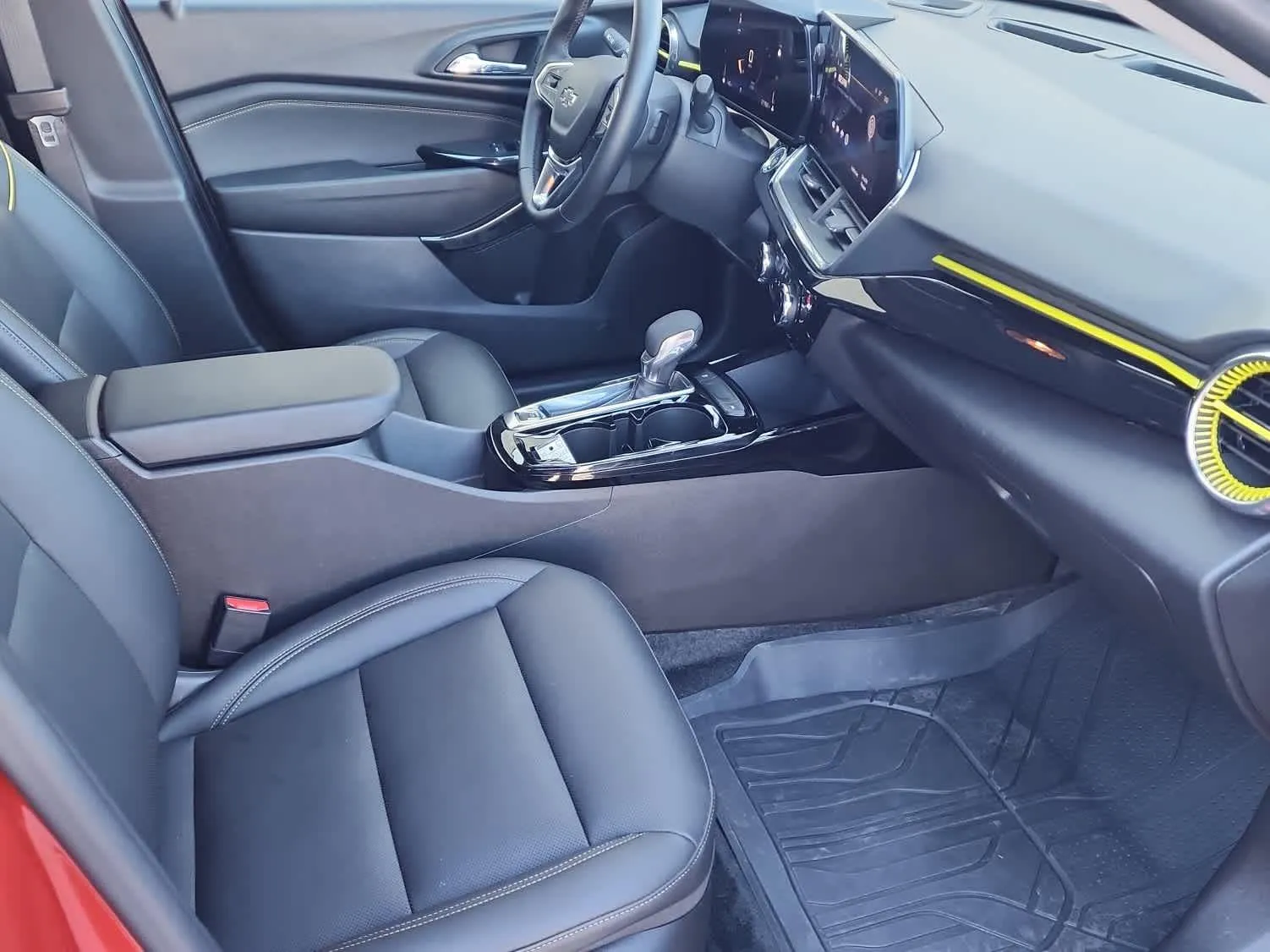 2024 Chevrolet Trax Activ - Photo 12