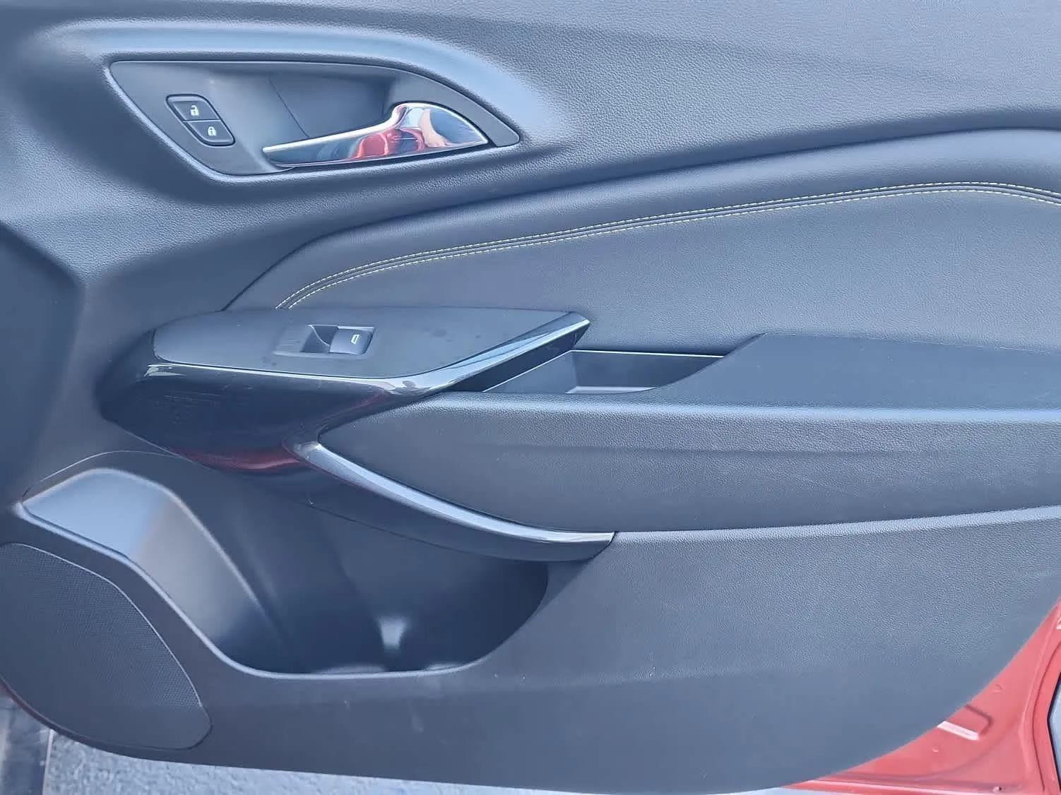 2024 Chevrolet Trax Activ - Photo 21