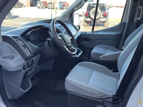 More photos of 2018 Ford Transit Passenger Wagon XLT at Wilmington Auto Center Chrysler Dodge Jeep RAM, OH