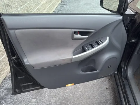 More photos of 2010 Toyota Prius II at Wilmington Auto Center Chrysler Dodge Jeep RAM, OH