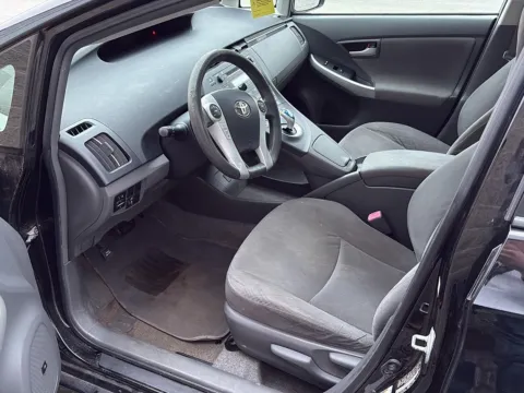 More photos of 2010 Toyota Prius II at Wilmington Auto Center Chrysler Dodge Jeep RAM, OH