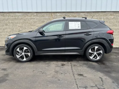 More photos of 2016 Hyundai Tucson Sport at Wilmington Auto Center Chrysler Dodge Jeep RAM, OH