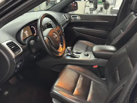 More photos of 2022 Jeep Grand Cherokee WK Limited at Wilmington Auto Center Chrysler Dodge Jeep RAM, OH