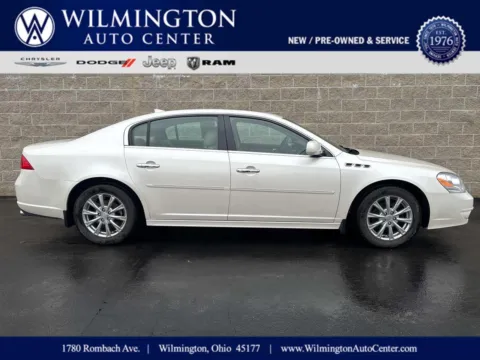 White 2011 Buick Lucerne CXL Premium for sale in Wilmington, OH