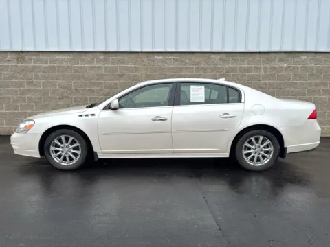 More photos of 2011 Buick Lucerne CXL Premium at Wilmington Auto Center Chrysler Dodge Jeep RAM, OH