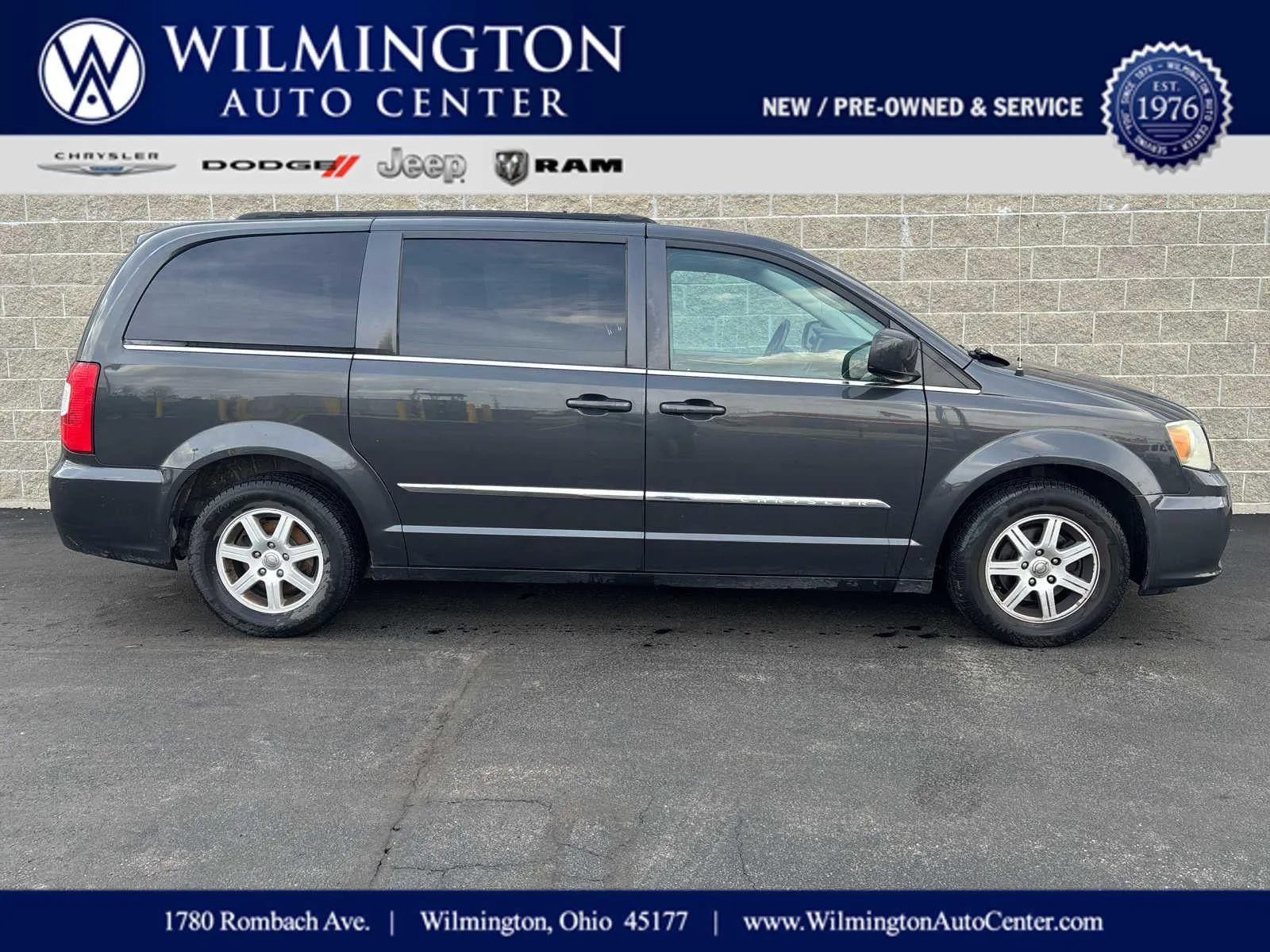 2012 Chrysler Town & Country Touring for sale in Wilmington, OH