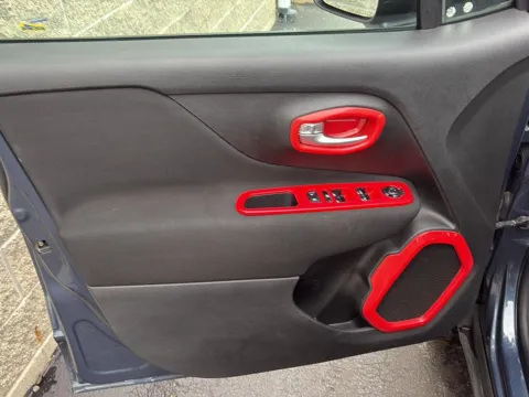 More photos of 2021 Jeep Renegade 80th Anniversary at Wilmington Auto Center Chrysler Dodge Jeep RAM, OH