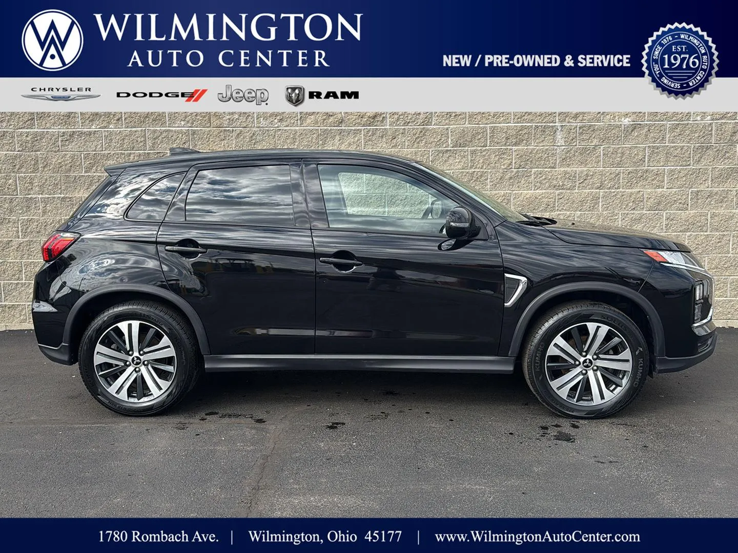 Black 2023 Mitsubishi Outlander Sport SE for sale in Wilmington, OH