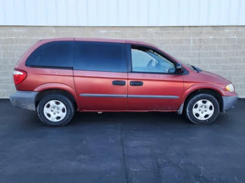 Photos of 2002 Dodge Caravan eC for sale in Wilmington, OH at Wilmington Auto Center Chrysler Dodge Jeep RAM