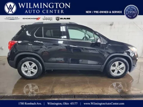 Black 2018 Chevrolet Trax LT for sale in Wilmington, OH